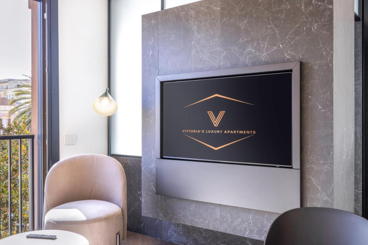Vittoria'S Luxury Apartment Cagliari Exterior foto